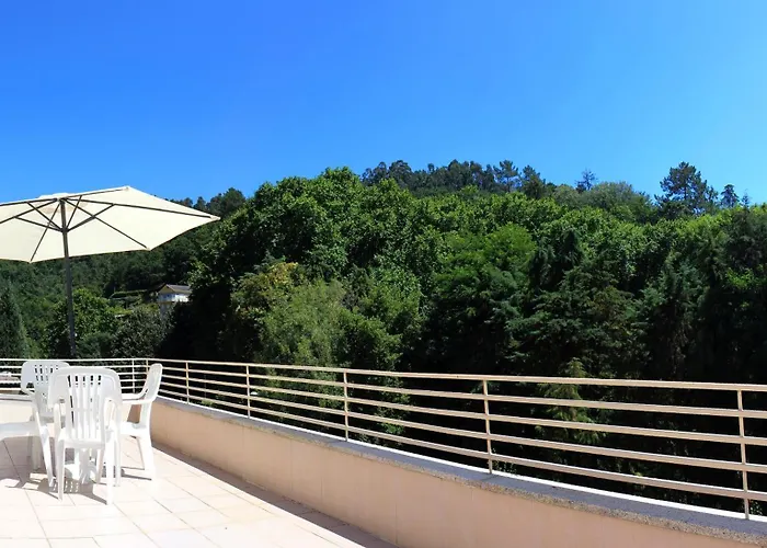 Hotel Caldelas ホテル カルデラス