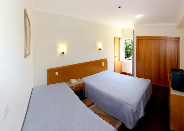 ホテル Hotel Caldelas