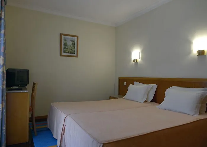 Hotel Caldelas 2* カルデラス