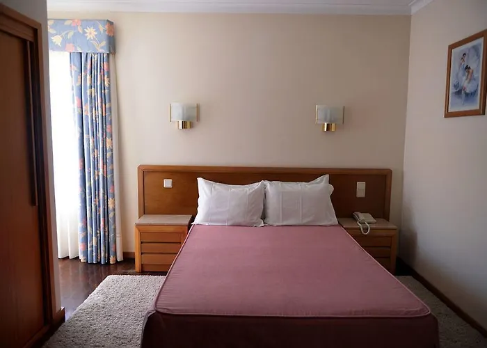 Hotel Caldelas ホテル