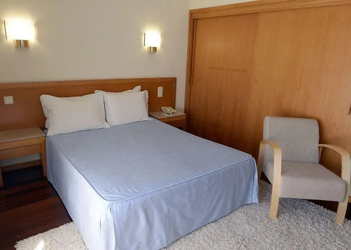 Hotel Caldelas ホテル 2*